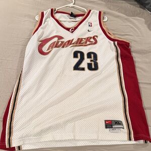 LeBron James Cavaliers Jersey